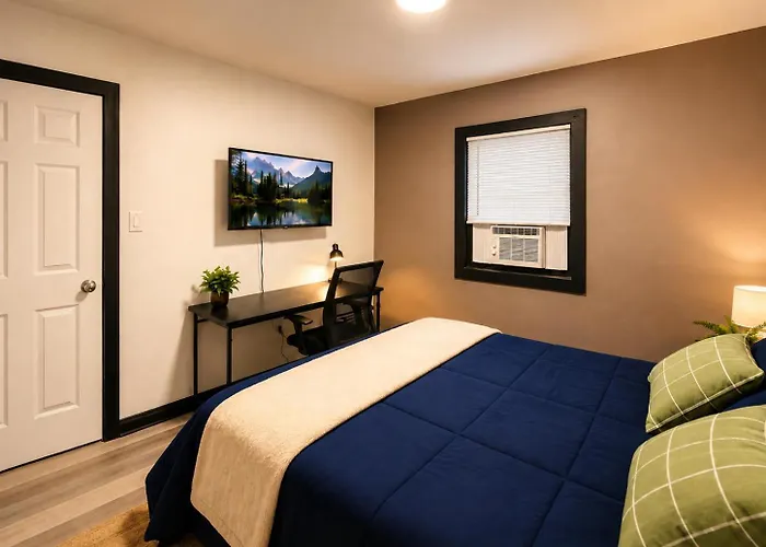 Modern Professionals And Business Travelers Columbus
